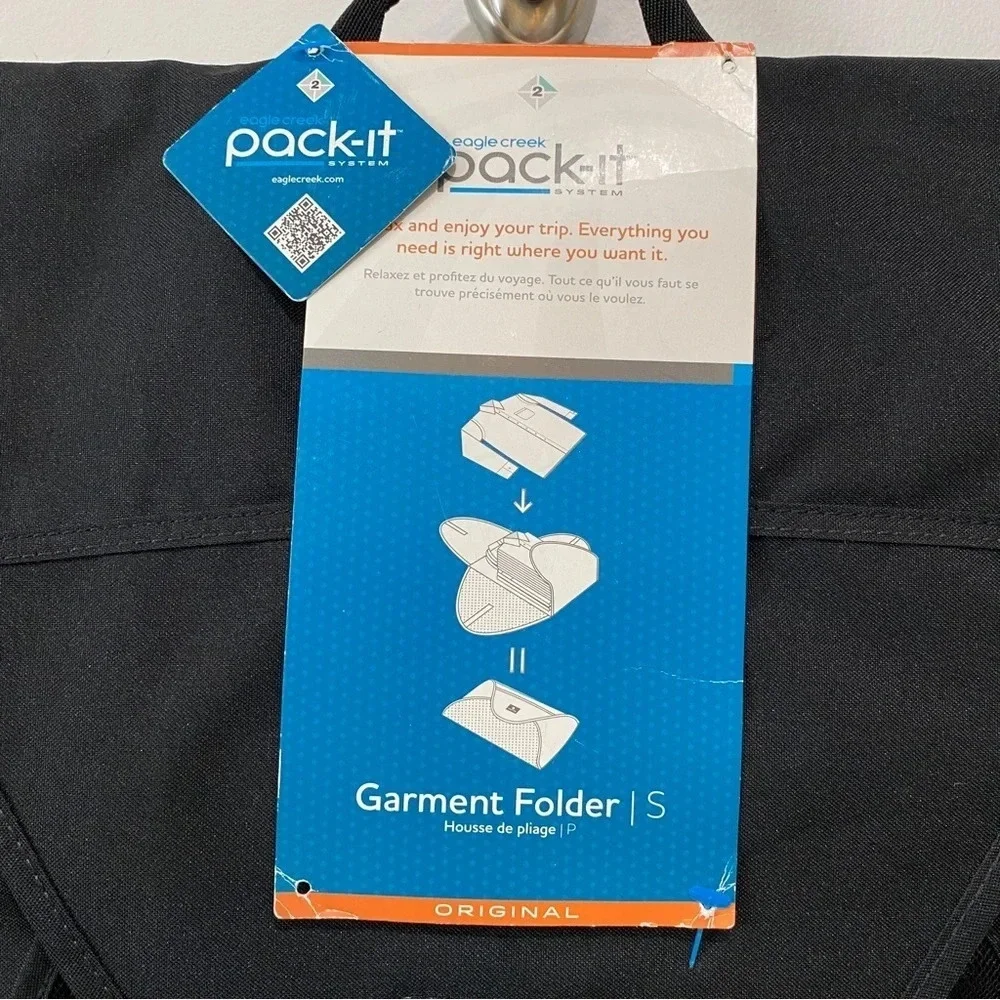 NWT Eagle Creek Pack Garment Folder Suitcase Organizer